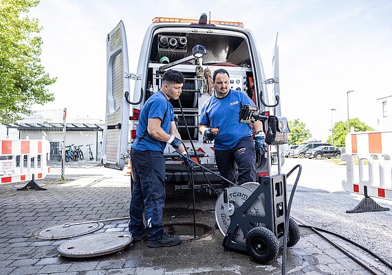Rohrreinigung mit Kameraüberwachung